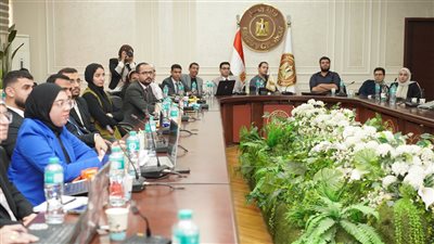 وزارة العمل تطلق الدفعة الأولى من برنامج 