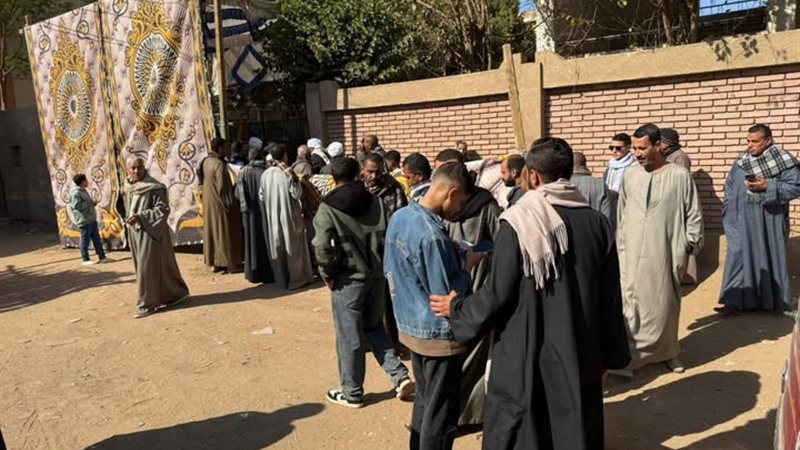 توافد الناخبين بمحافظة