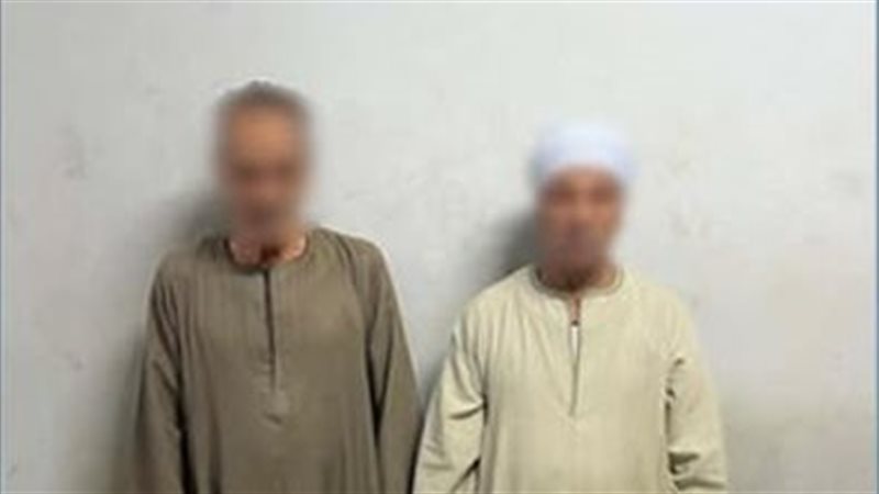 المتهمين 