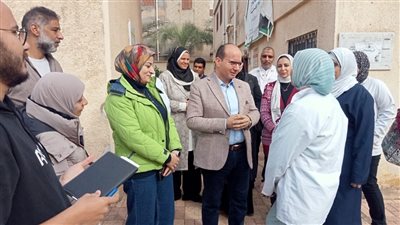 وكيل صحة الدقهلية يتفقد وحدة طب الأسرة بميت عنتر ويعلن تكريم المتميزين