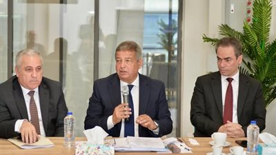 اللجنة الرئيسية لتطوير الإعلام المصري تعقد اجتماعها الختامي