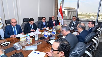  شريف فاروق يترأس اجتماع اللجنة العليا للمطاحن لمتابعة انتظام العمل 