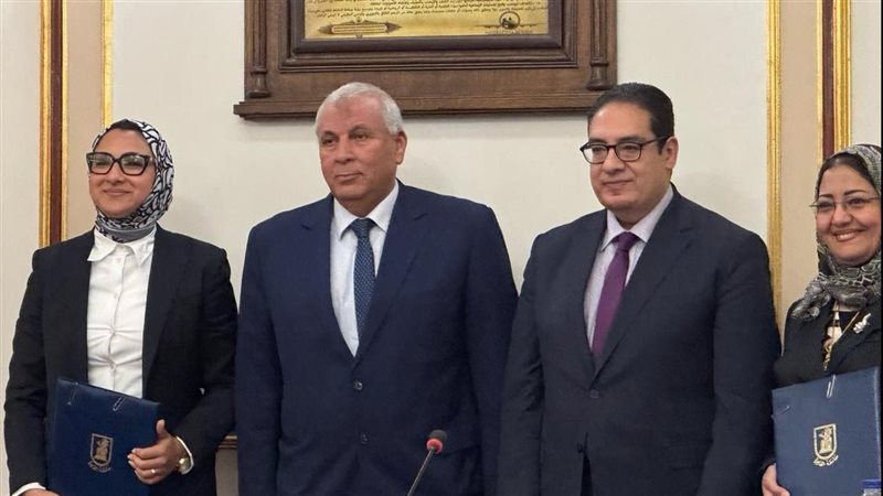 جامعة القاهرة 