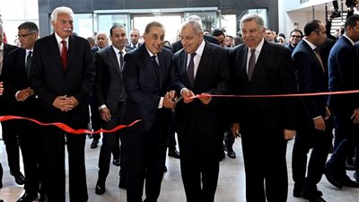رئيس الوزراء يشهد فعاليات افتتاح المستشفى الجامعي بجامعة الجيزة الجديدة