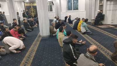 المدارس العلمية بالمساجد الكبرى في القليوبية تواصل نشر العلم الشرعي 