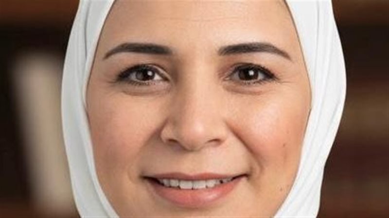  الكاتبة الصحفية