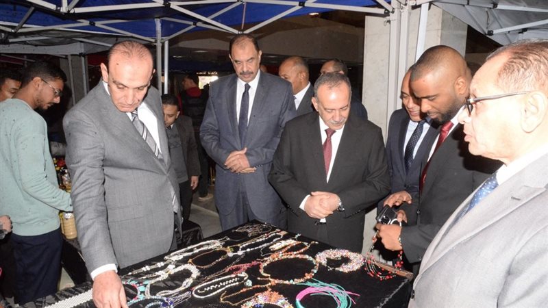 محافظ أسيوط 