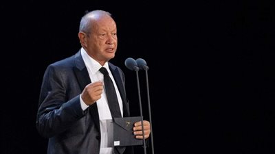 الطريق إلى اللقب مفتوح.. نجيب ساويرس يتوقع تتويج المنتخب الوطني بأمم أفريقيا