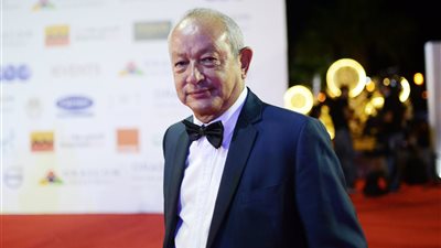 «الرموز الوطنية مسؤولية الجميع»..نجيب ساويرس: لا أحكم على «الست» قبل مشاهدته
