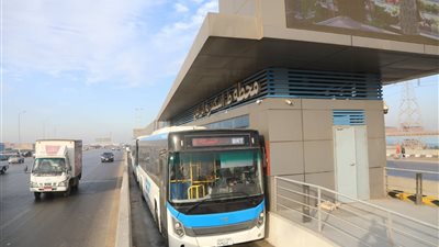 وزارة النقل: تشغيل المرحلة الأولى من مشروع الأتوبيس الترددي BRT (تفاصيل)