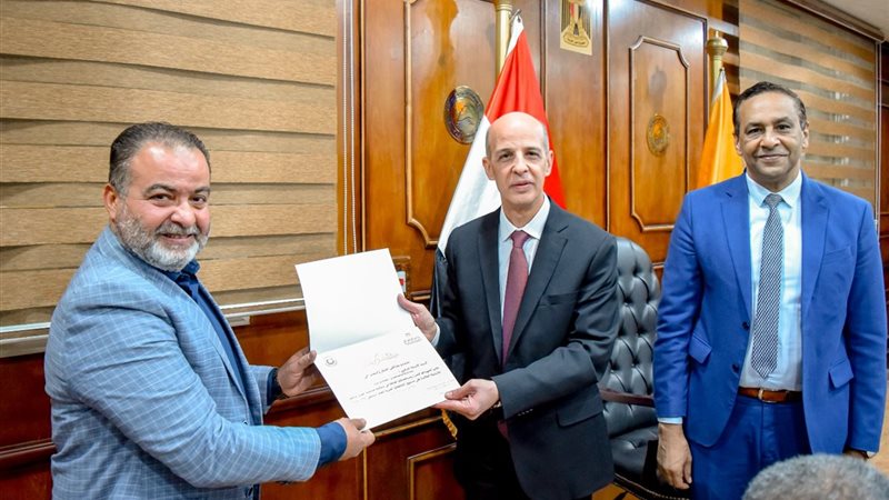 تكريم الدكتور حسام