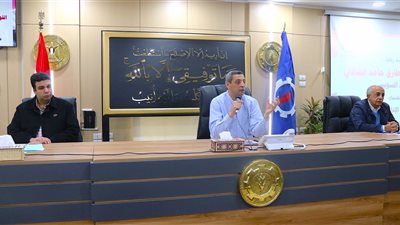 محافظ السويس: متابعة التقنين والتصالح في مخالفات البناء والخطة الاستثمارية