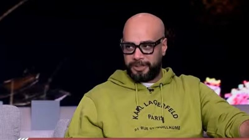 النجم حاتم صلاح