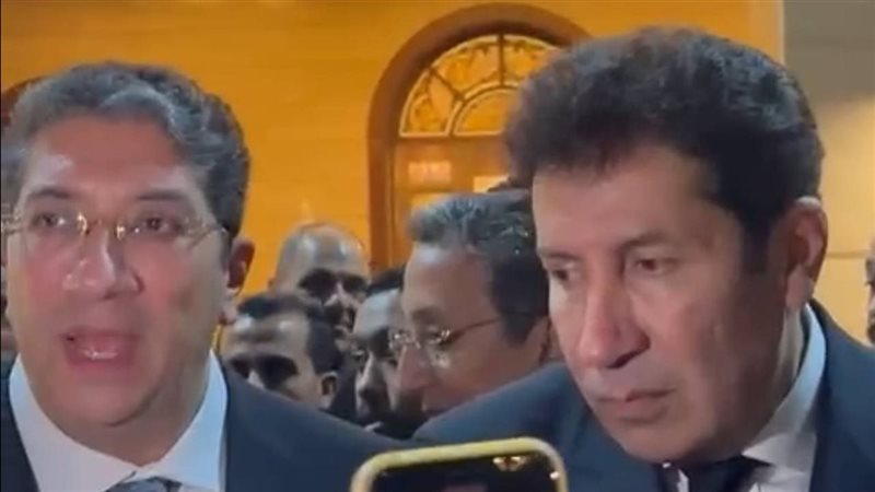هاني رمزي وشقيقه