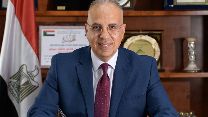   الدكتور هانى سويلم