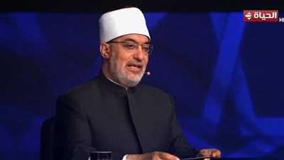 نظير عياد: قراءة أحمد محمد ومهنا ربيع تتميز بالذكاء والكياسة