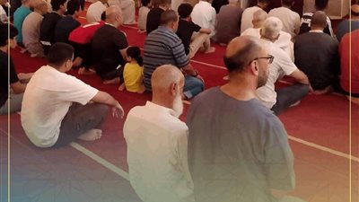تحفهم الملائكة.. وسط اقبال كبير تنظيم  مقرأة الجمهور بمساجد محافظة السويس