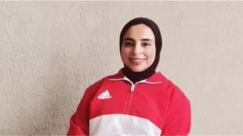 يمنى طارق