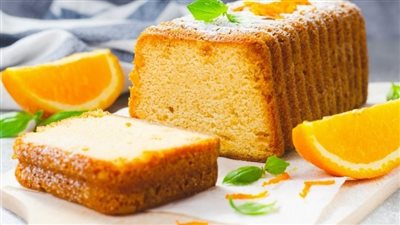 طريقة عمل كيكة البرتقال.. هشة وريحتها أحلى من الجاهزة