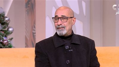 الفنان إسماعيل شرف: رحلة غير مخططة بين كرة القدم والفن