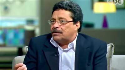 شطة يفتح النار على الكاف : خضعتم لأندية أوروبا. ولا يهمكم مصلحة القارة السمراء