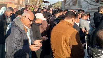 الأب يلحق بنجله بعد وفاته بأسبوع بقرية طنط الجزيرة بمحافظة القليوبية 