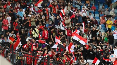 شوبير يرحب بعودة الجماهير كاملة: خطوة طال انتظارها ودعوة للإفراج عن المحبوسين