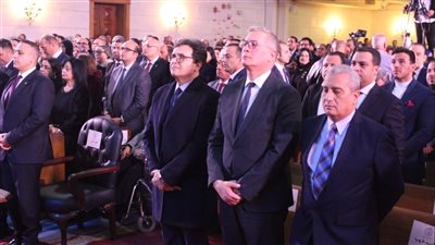 وزير الثقافة يشارك أبناء الطائفة الإنجيلية احتفالهم بعيد الميلاد المجيد بكنيسة