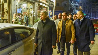 محافظ الإسكندرية يوجه بإزالة الأكشاك ومحطات الركاب غير المستغلة بميدان الفصحي