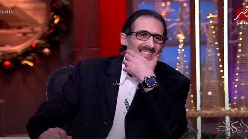  الكاتب الصحفي مجدي
