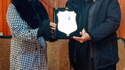 تعليم العجمي في زيارة تهنئة للكنائس بحضور وكيل نقابة الصحفيين 