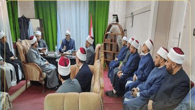 مدير أوقاف الإسكندرية يجتمع بأئمة قادة الفكر للارتقاء بالعمل الدعوي