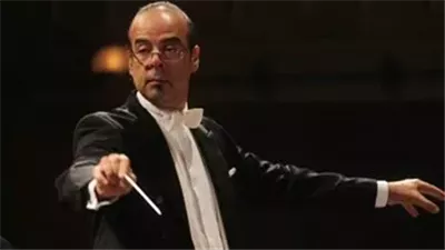 الأحد المقبل .. نادر عباسي يستعد لإحياء حفلا في دار الأوبرا 