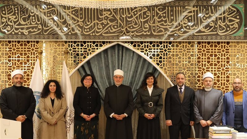 بعد التوقيع 
