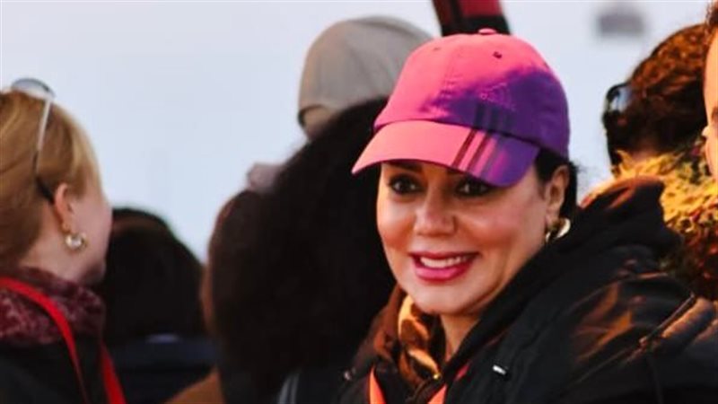 الفنانة رنيا يوسف