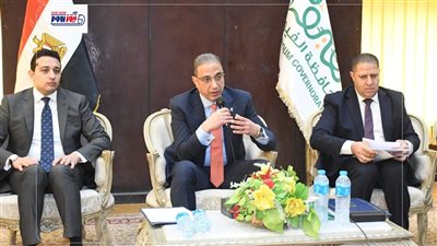 محافظ الفيوم يضع خطة محكمة لإزالة التعديات ودعم منظومة العمل التنموي