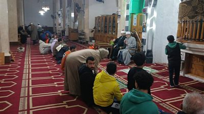 أوقاف القليوبية تواصل تنظيم المدارس العلمية بالمساجد لتعزيز الوعي الديني 