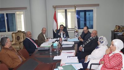 بنى سويف.. لجنة لاختيار المرشحين بوظائف الإدارة الإشرافية بالطرق والتموين 