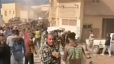  مصرع شخص نتيجة إنقلاب تريلا علي سياراته النصف نقل بشق الثعبان بالقاهرة 