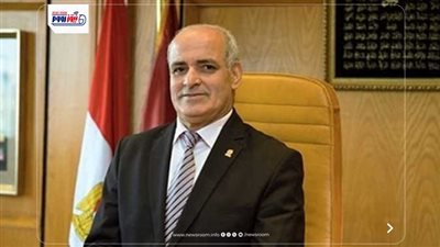 الدكتور أحمد جابر شديد يمثل مصر في مؤتمر علوم الأرض وتغير المناخ بلندن