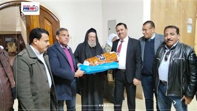 رئيس مركز ومدينة يوسف الصديق يقدم التهنئة لأقباط المركز بعيدهم
