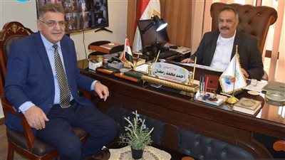 النائب سامي سليم يبحث مع رئيس شركة مياه القناة مشروعات مياه الشرب بالقصاصين