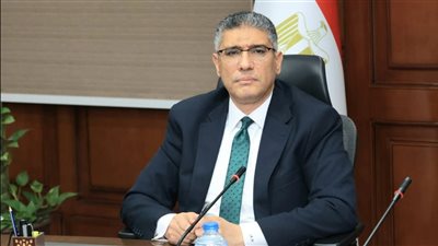 محافظ الجيزة يعتمد حركة تكليفات جديدة بالإدارات التموينية