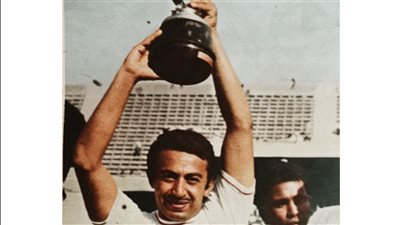 حازم إمام يحيي ذكرى رحيل والده أسطورة نادي الزمالك 