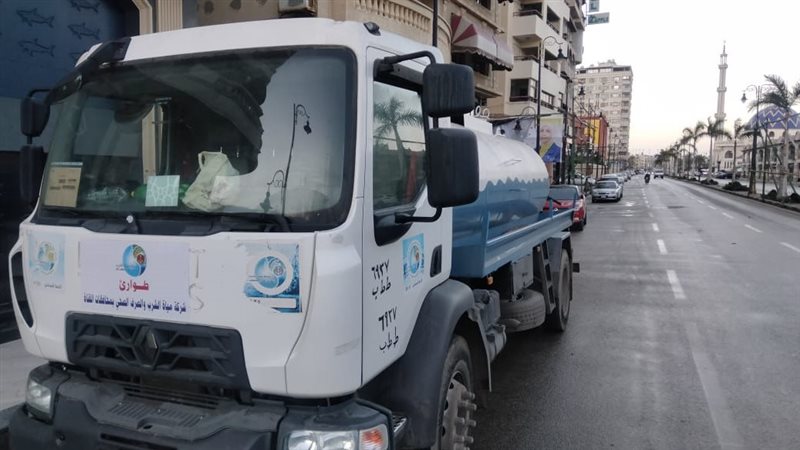 سيارة لشركة مياه