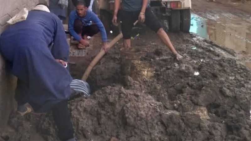 كسر ماسورة مياة 
