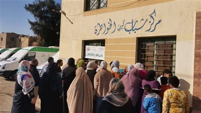  توقيع الكشف الطبي على 1139 مواطنا في قافلة علاجية بمركز شباب كبريت بالسويس