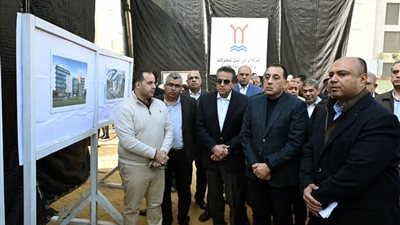 رئيس الوزراء يتفقد مستجدات الموقف التنفيذي لمشروع إنشاء مستشفى بولاق أبو العلا
