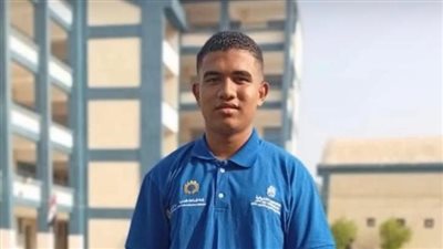 وسط دموع الأهالي.. وداع مؤلم لأحمد هلال طالب بنك مصر للتكنولوجيا