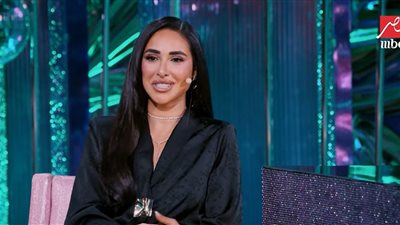 الفنانة آية سماحة تكشف سر جمالها: جيناتي حلوة ومش نحت|فيديو 